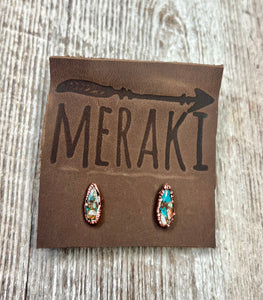 Teardrop Mohave copper oyster turquoise stud earrings